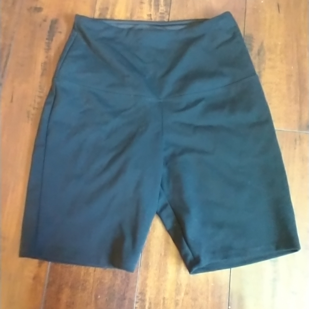 Nicole Miller bike shorts Small